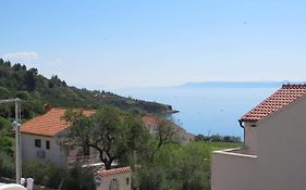 Bol Apartment Keka